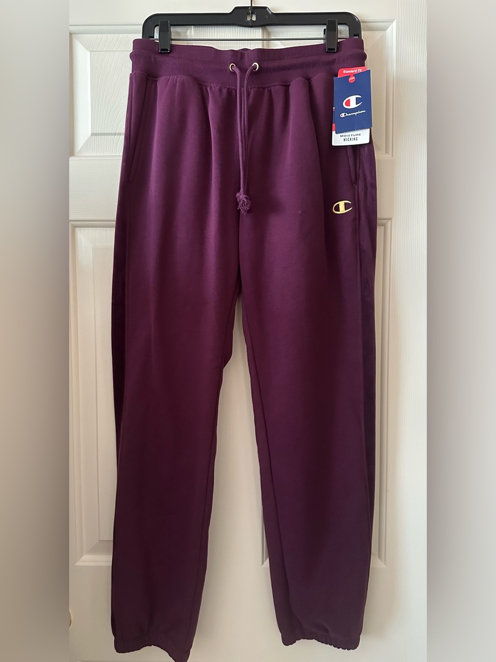 NWT Champion Women’s Plum Velour Drawstring Joggers- Medium